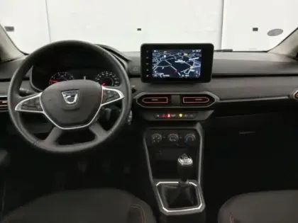 Photo 12 Dacia Sandero  1.0 TCe 90ch Stepway Confort -22