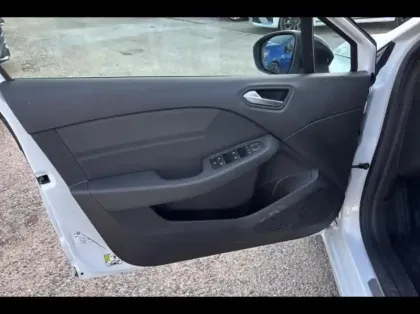 Photo 13 Renault Clio  1.0 TCe 90ch esprit Alpine - 25