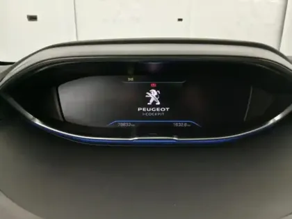 Photo 13 Peugeot 3008  HYBRID 225ch Roadtrip e-EAT8