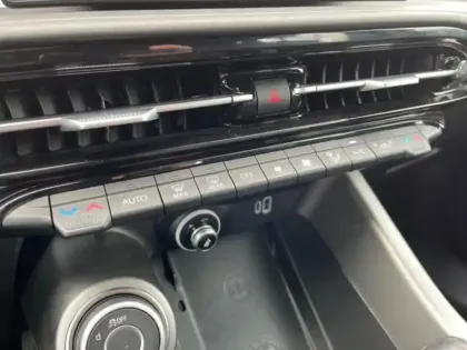 Photo 14 Alfa Romeo Tonale  1.5 Hybrid 130ch Sprint TCT