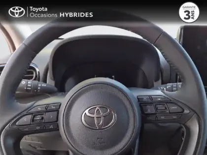 Photo 12 Toyota Yaris  116h Design 5p MY25