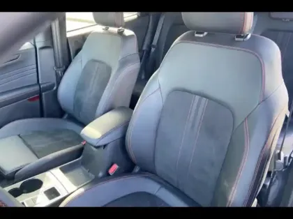 Photo 9 Ford Kuga  2.5 Duratec 243ch Hybride Rechargeable ST-Line X Powershift