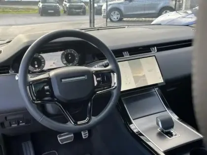 Photo 10 Land rover Range Rover  Evoque 1.5 P270e PHEV 269ch Dynamic SE