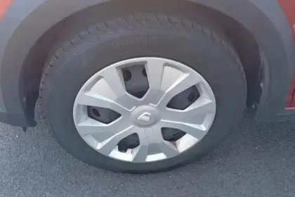 Photo 44 Dacia Jogger ECO-G 100 7 places Essential