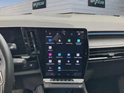 Photo 21 Renault Austral  E-Tech hybrid 200 Techno