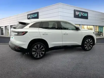 Photo 27 Renault Austral  E-Tech hybrid 200 Techno