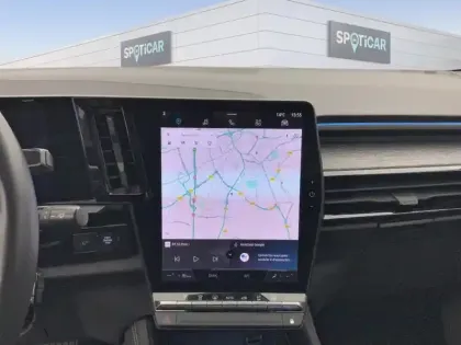 Photo 10 Renault Austral  E-Tech hybrid 200 Techno