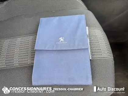 Photo 15 Peugeot 308  BlueHDi 130ch S&S EAT8 Allure