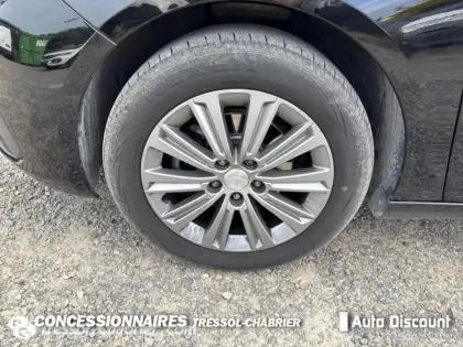 Photo 14 Peugeot 308  BlueHDi 130ch S&S EAT8 Allure
