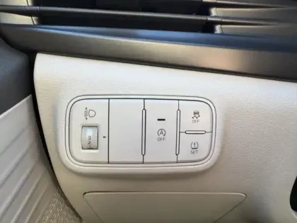 Photo 15 Hyundai Bayon  1.0 T-GDi 100ch Hybrid 48V Intuitive