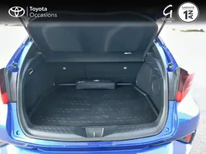 Photo 9 Toyota C-HR  122h Collection 2WD E-CVT MY22
