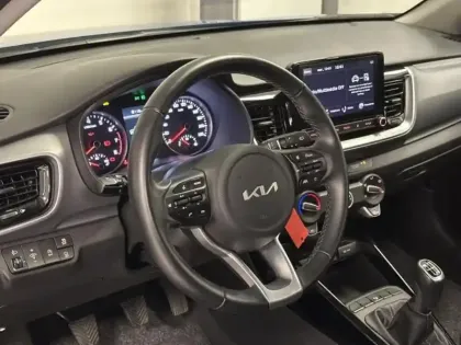 Photo 21 Kia Stonic  1.0 T-GDi 100ch Active