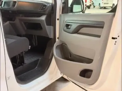 Photo 13 Peugeot Expert  Fg Standard 1.5 BlueHDi 120ch S&S Premium (15415?ht)