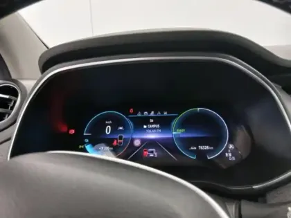 Photo 12 Renault Zoé Zoe E-Tech Techno charge normale R135 - 22