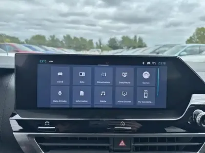 Photo 12 Citroën C4  1.2 PureTech 130ch S&S MAX