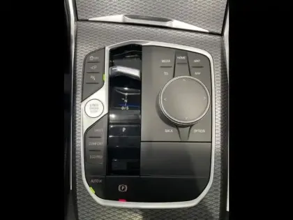 Photo 12 BMW Serie 3 Série 3 Touring 320dA xDrive 190ch M Sport