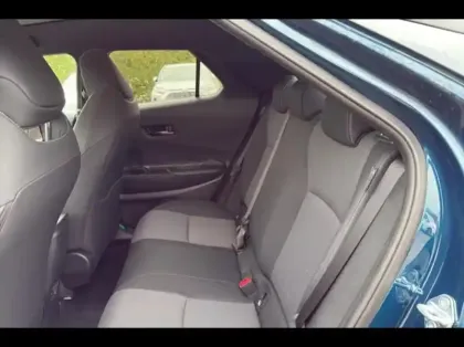 Photo 10 Toyota C-HR  2.0 Hybride Rechargeable 225ch Collection MY25