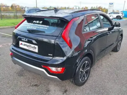Photo 4 Kia Niro  1.6 GDi 129ch HEV Active DCT6