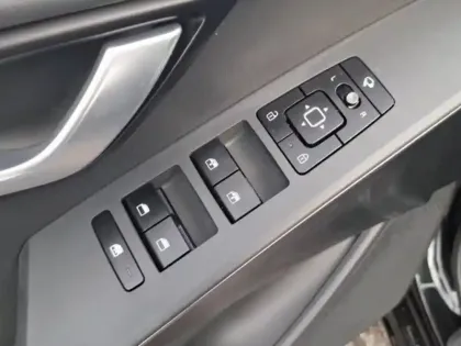 Photo 13 Kia Niro  1.6 GDi 129ch HEV Active DCT6