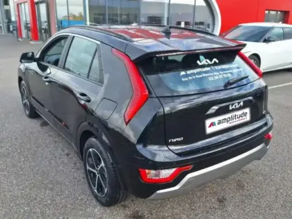 Photo 6 Kia Niro  1.6 GDi 129ch HEV Active DCT6