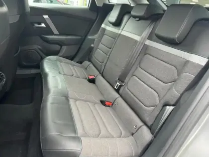 Photo 8 Citroën C4  130ch S&S Shine EAT8