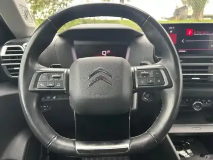 Photo 12 Citroën C4  130ch S&S Shine EAT8