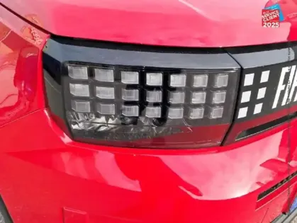 Photo 12 Fiat Grande Panda  1.2 Hybrid Turbo 110ch Pop eDCT6