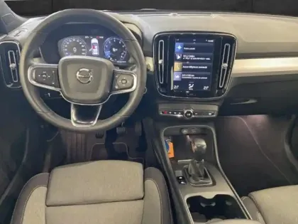 Photo 7 Volvo Xc40  T2 129ch Start
