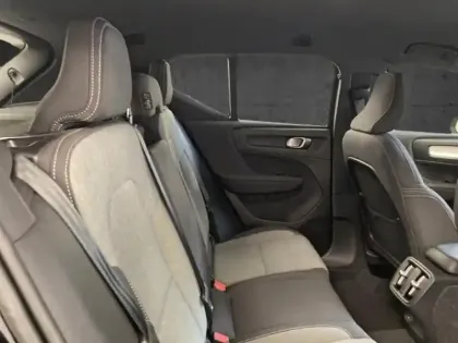 Photo 9 Volvo Xc40  T2 129ch Start