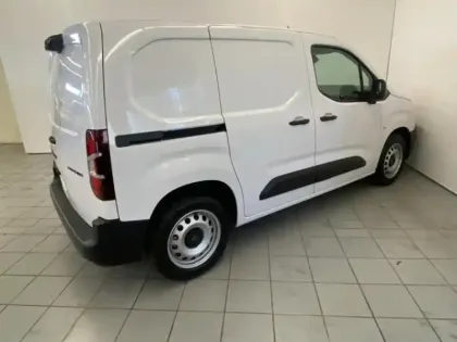 Photo 4 Peugeot Partner  M 650kg BlueHDi 130ch S&S EAT8 Pack Premium Connect