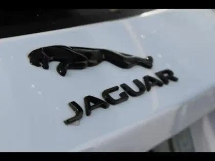 Photo 26 Jaguar E-Pace  D165 MHEV R-Dynamic S BVA AWD