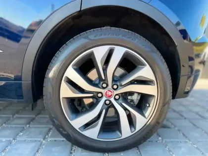 Photo 6 Jaguar E-Pace  P300e PHEV R-Dynamic HSE BVA AWD