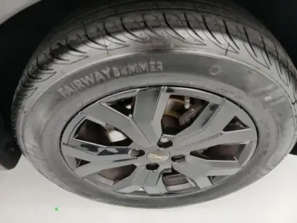 Photo 16 Dacia Sandero ECO-G 100 Stepway Extreme +