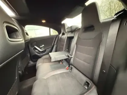 Photo 58 Mercedes CLA Coupé 200 d AMG Line