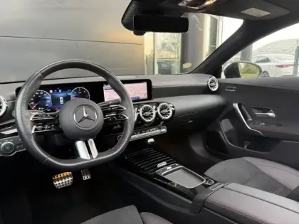 Photo 59 Mercedes CLA Coupé 200 d AMG Line