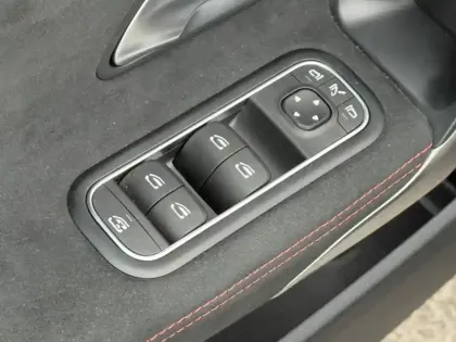 Photo 62 Mercedes CLA Coupé 200 d AMG Line