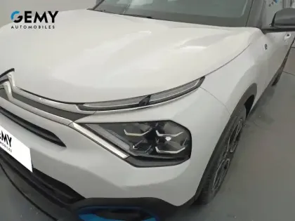 Photo 40 Citroën C4 e- 136 ch Automatique