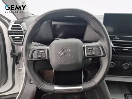 Photo 37 Citroën C4 e- 136 ch Automatique