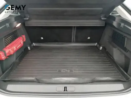 Photo 30 Citroën C4 e- 136 ch Automatique