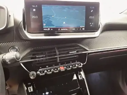 Photo 14 Peugeot 2008  BlueHDi 130 S&S EAT8