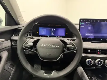 Photo 8 Skoda Superb  Combi 1.5 TSI 204 ch PHEV DSG6