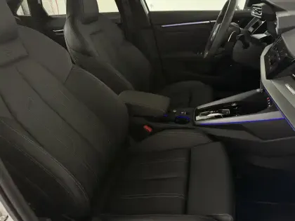 Photo 16 Audi A3  Berline TFSI Mild Hybrid 150 S tronic 7