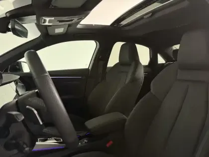 Photo 13 Audi A3  Berline TFSI Mild Hybrid 150 S tronic 7