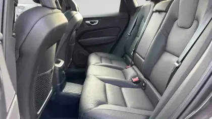 Photo 41 Volvo Xc60  T6 AWD Hybride rechargeable 253 ch+145 ch Geartronic 8