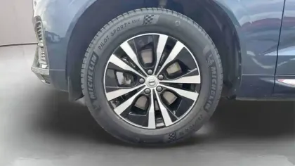 Photo 10 Volvo Xc60  T6 Recharge AWD 253 ch + 87 ch Geartronic 8