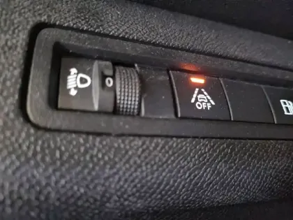 Photo 30 Peugeot 3008  Hybrid 225 e-EAT8