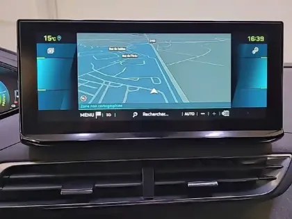 Photo 18 Peugeot 3008  Hybrid 225 e-EAT8