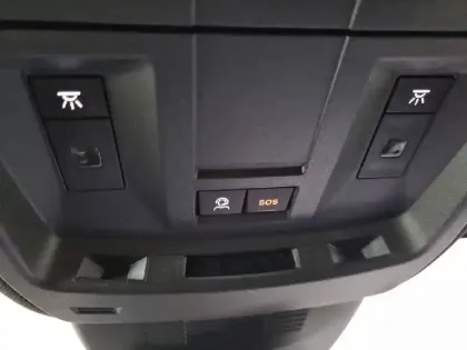 Photo 60 Peugeot 5008  Hybrid 145 e-DCS6