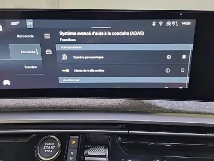Photo 54 Peugeot 5008  Hybrid 145 e-DCS6