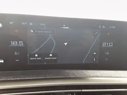 Photo 43 Peugeot 3008  Hybrid 145 e-DCS6